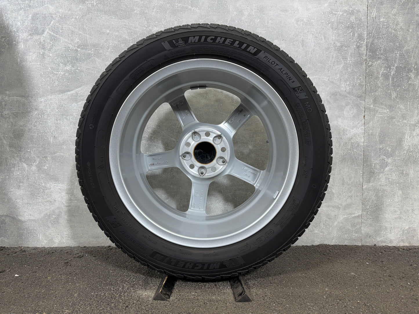 004010
