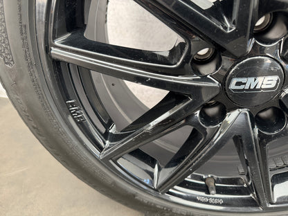 011943