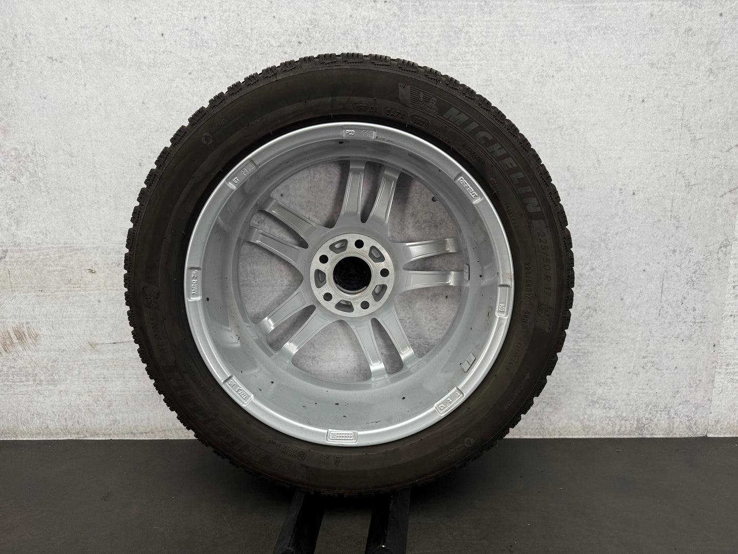 011910