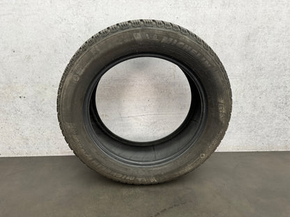 011353