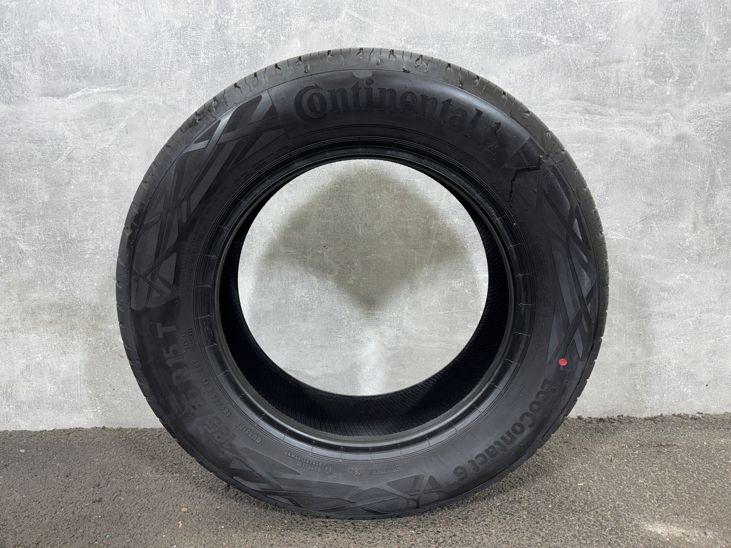 003570