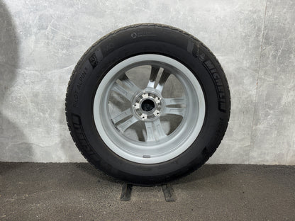 008898