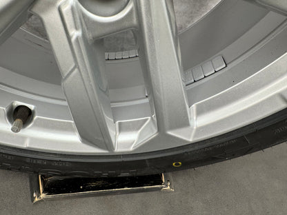 010471